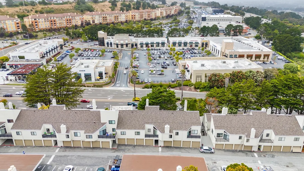 1 Appian Way #711-3 - Photo 2 of 15