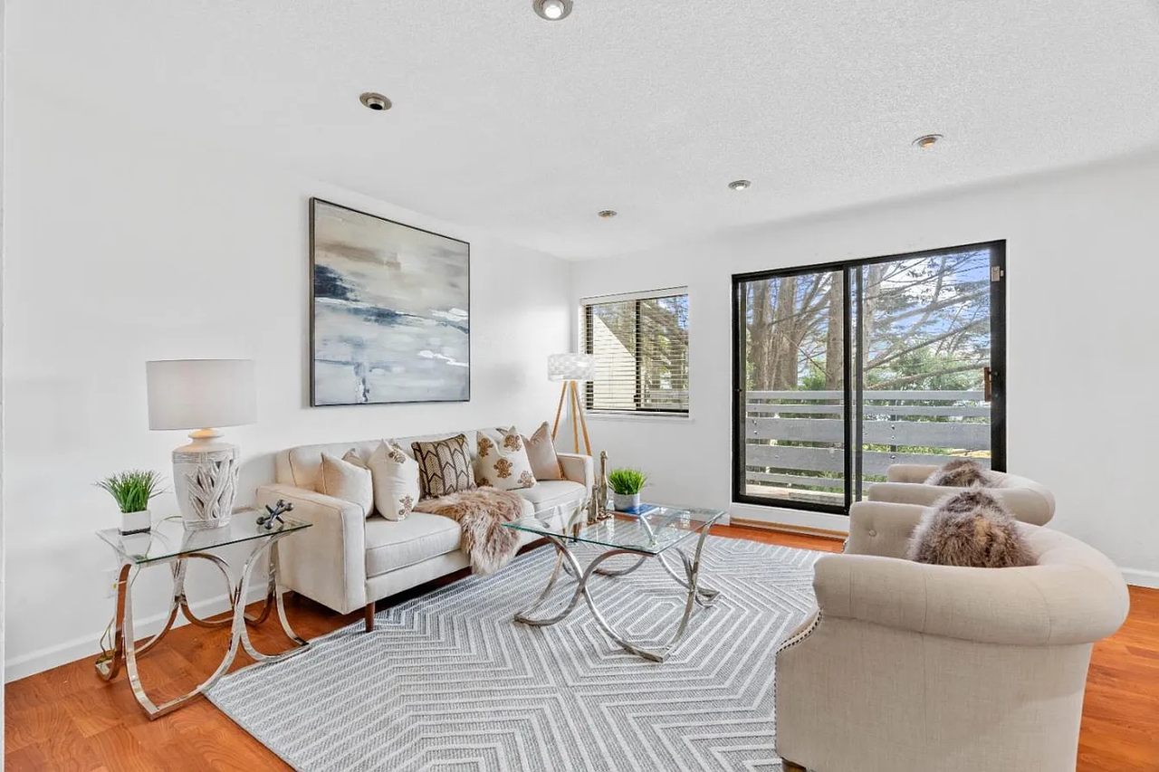 1 Appian Way #711-3 - Photo 4 of 15