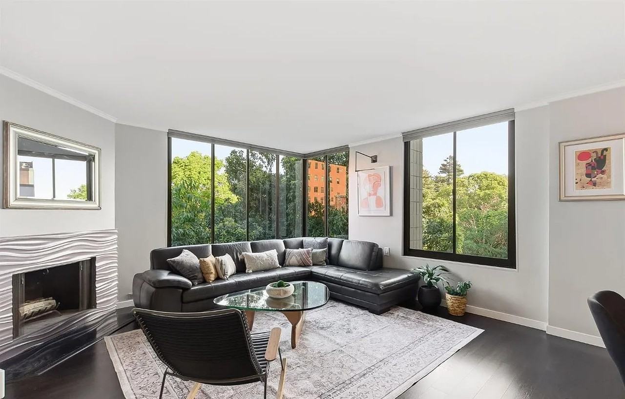 152 Lombard St #405 - Photo 5 of 26