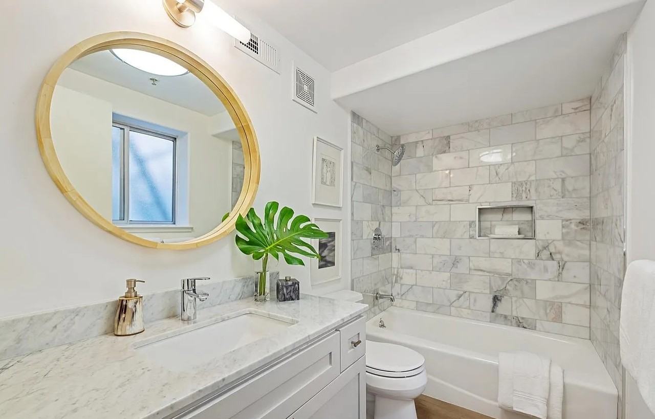 229 8th St #2 - Photo 5 of 17