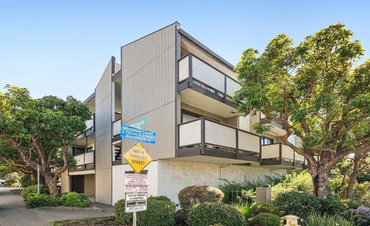 250 Willow Ave #421 - Photo 7 of 20