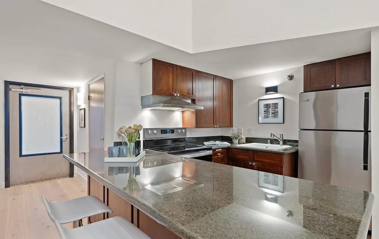 461 2nd St #110C - Photo 5 of 19