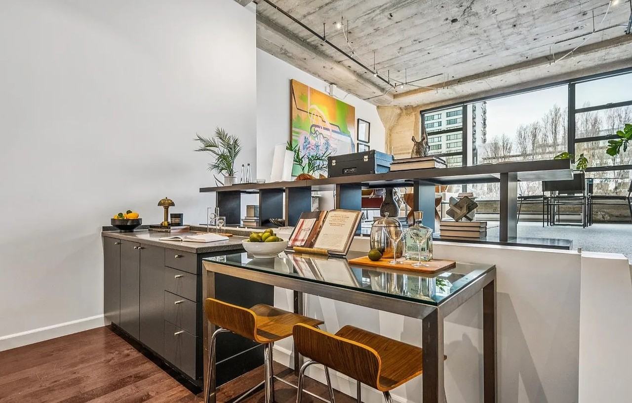 601 4th St #209 - Photo 4 of 19