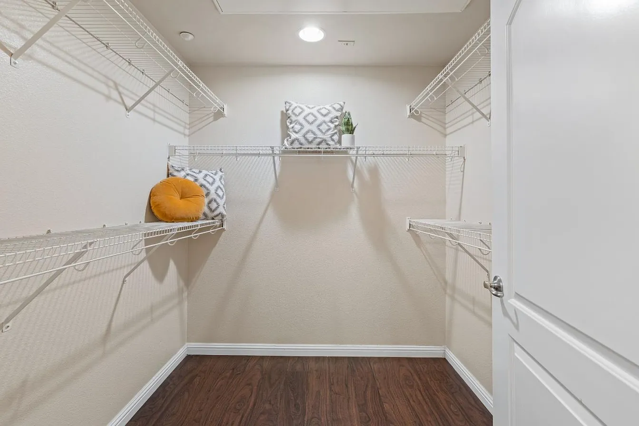 2260 Gellert Blvd #1107 - Photo 5 of 22