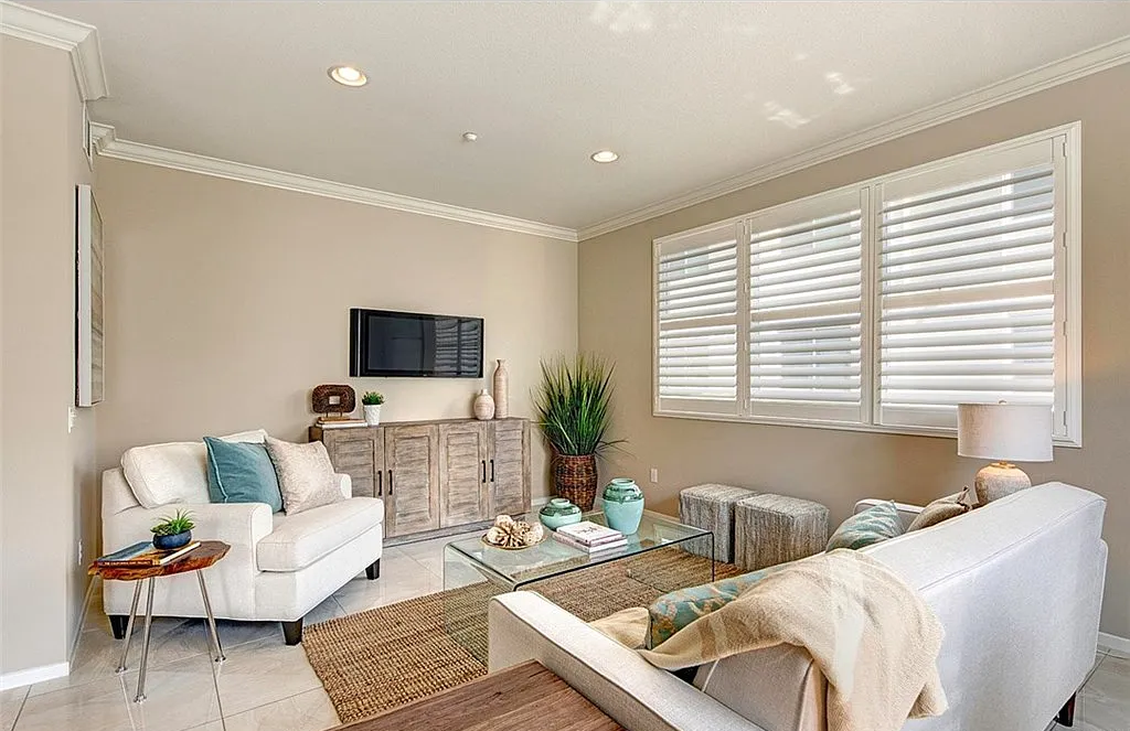 13029 Central Ave #302 - Photo 4 of 16