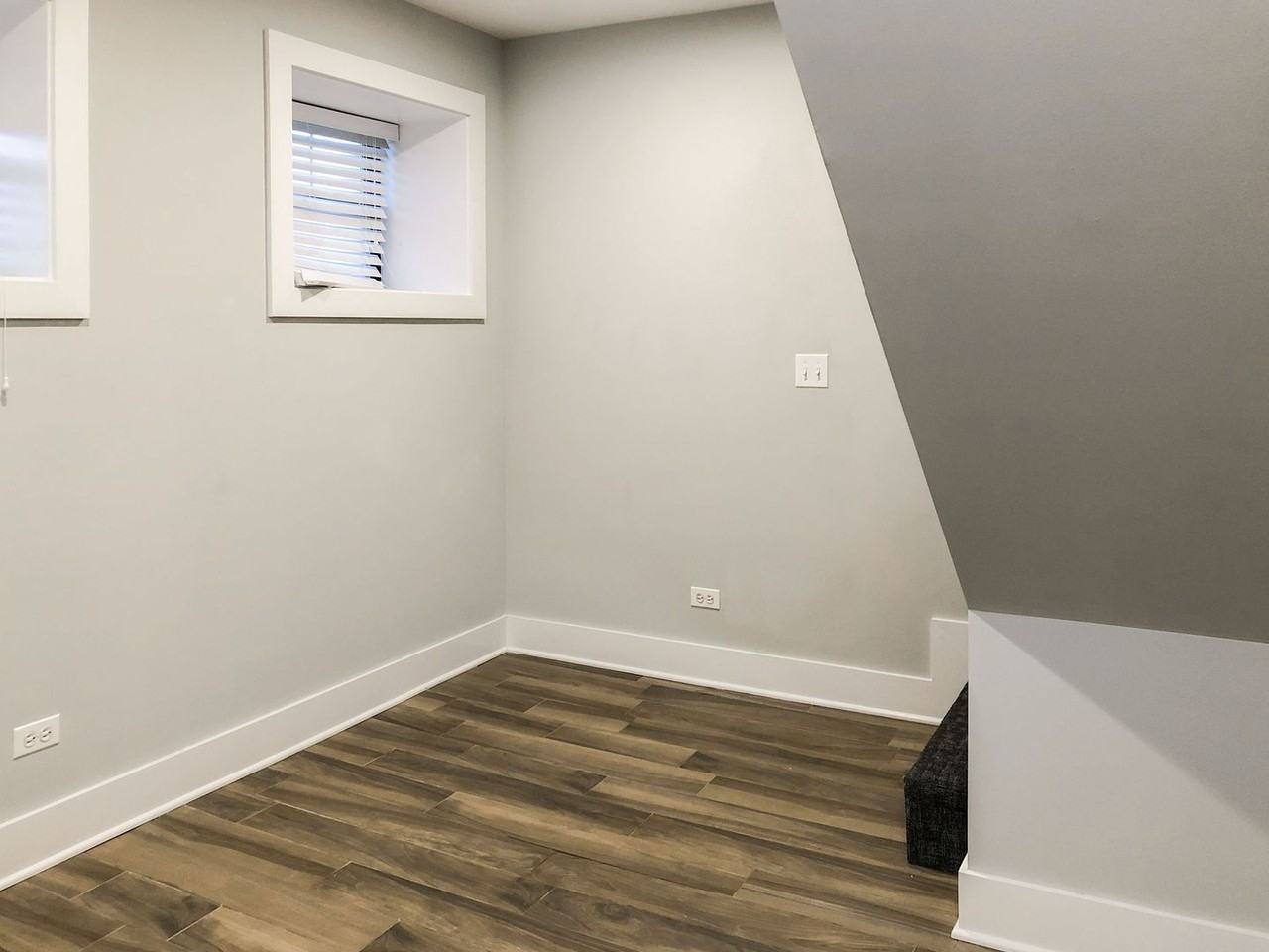 1947 W Nelson St #1W - Photo 4 of 13