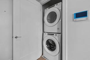 301 Border St #606 - Photo 1 of 1