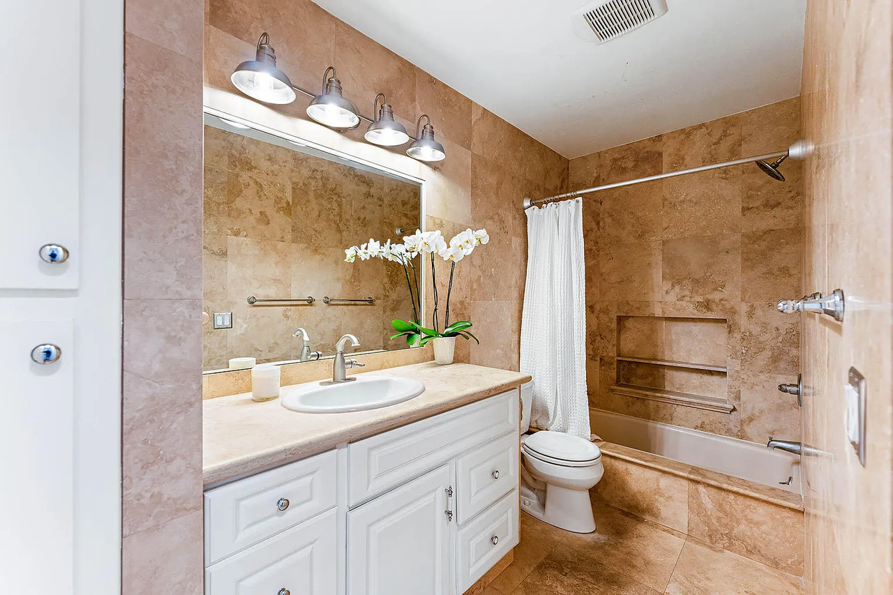 37 Dearborn Pl #72 - Photo 6 of 10