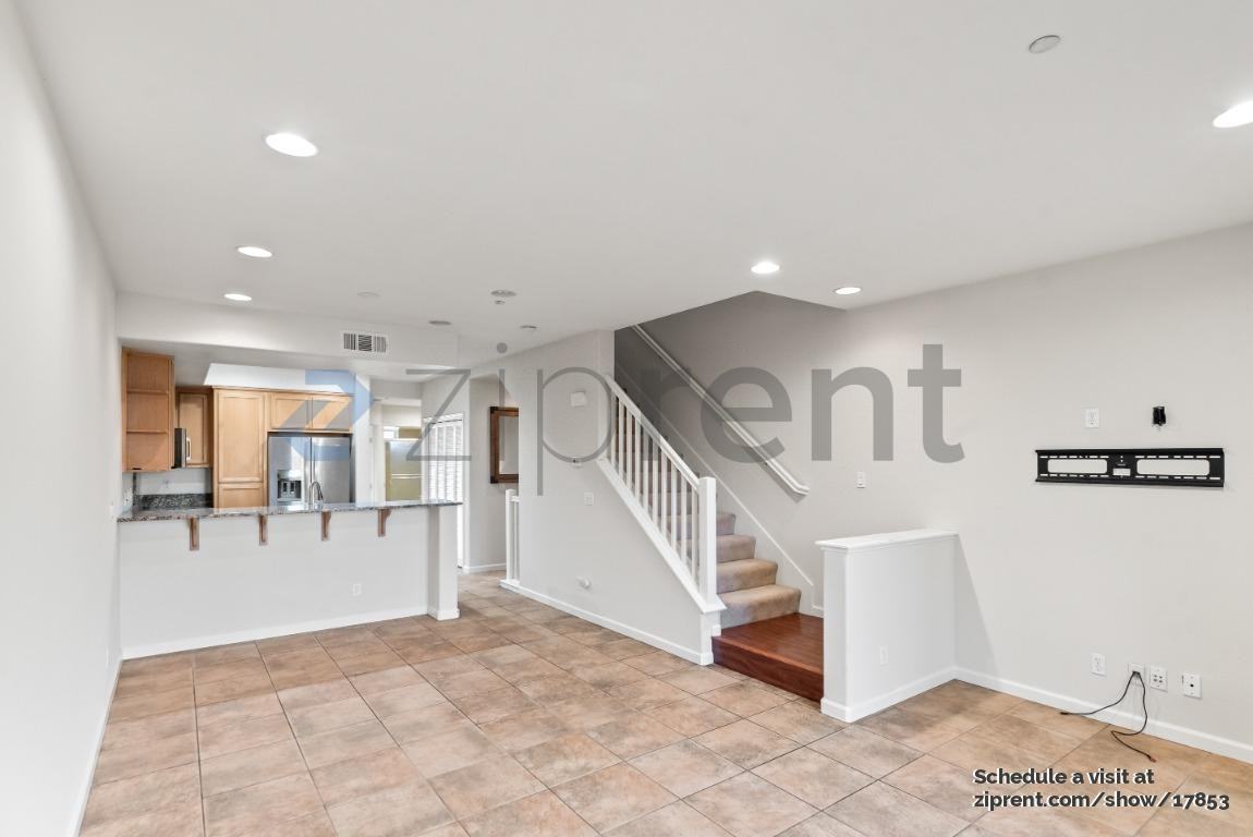 2112 Sheffield Dr - Photo 2 of 26