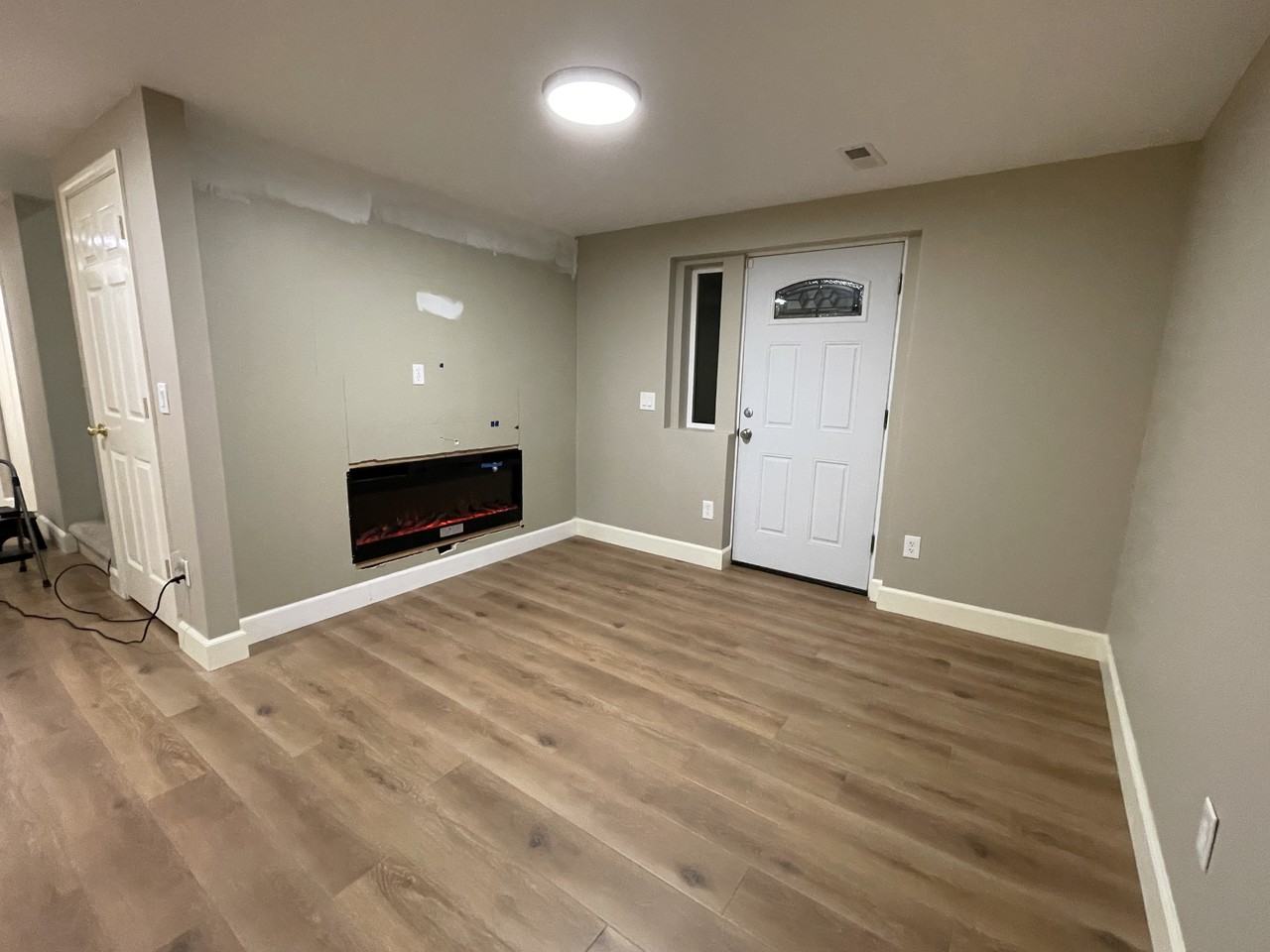 11644 S Thornberry Dr #NA - Photo 3 of 30