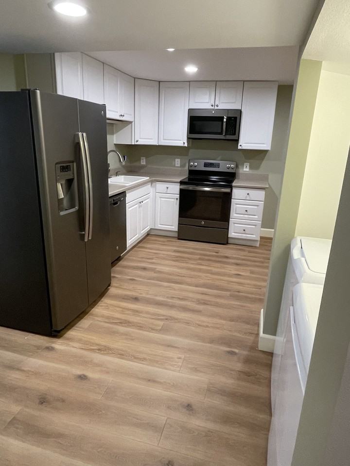 11644 S Thornberry Dr #NA - Photo 7 of 39