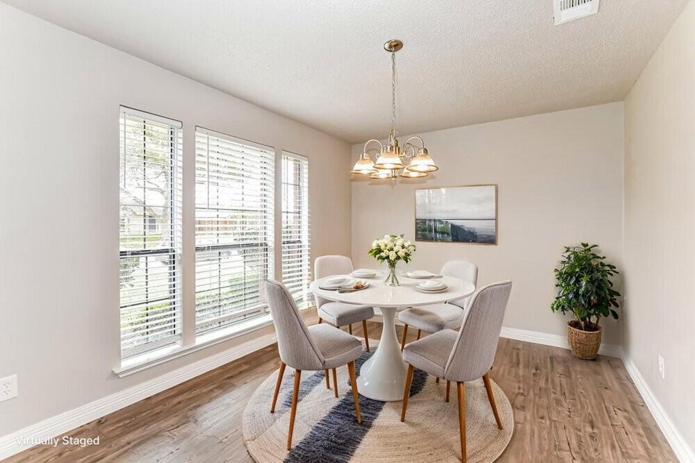 7410 Aberdeen Dr - Photo 6 of 19