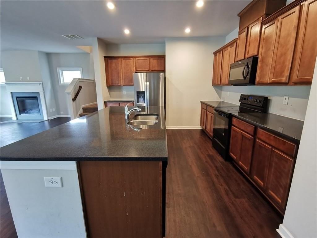 3525 Morgan Rd - Photo 4 of 31