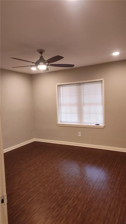 3095 Colonial Way Apt M - Photo 7 of 13