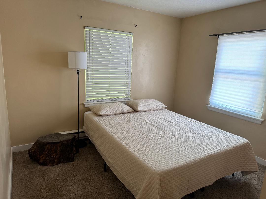 889 S Park Rd #1 - Photo 4 of 6