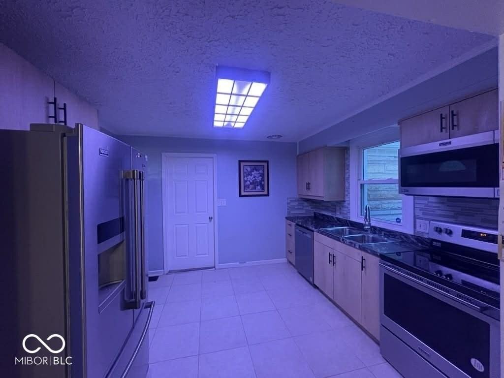 6605 Mcfarland Rd - Photo 4 of 16