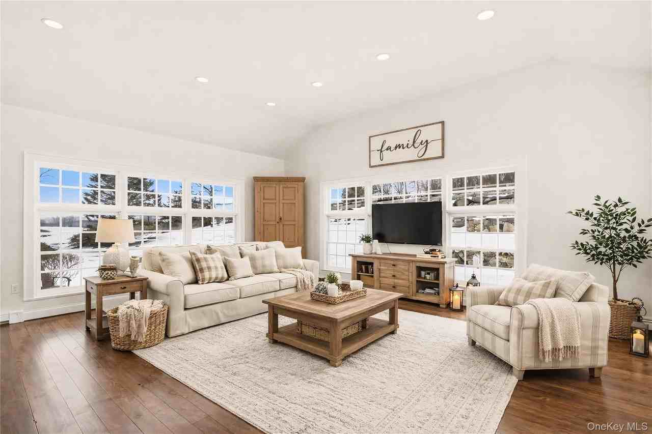 492 Mooney Hill Rd Unit 490 - Photo 5 of 18