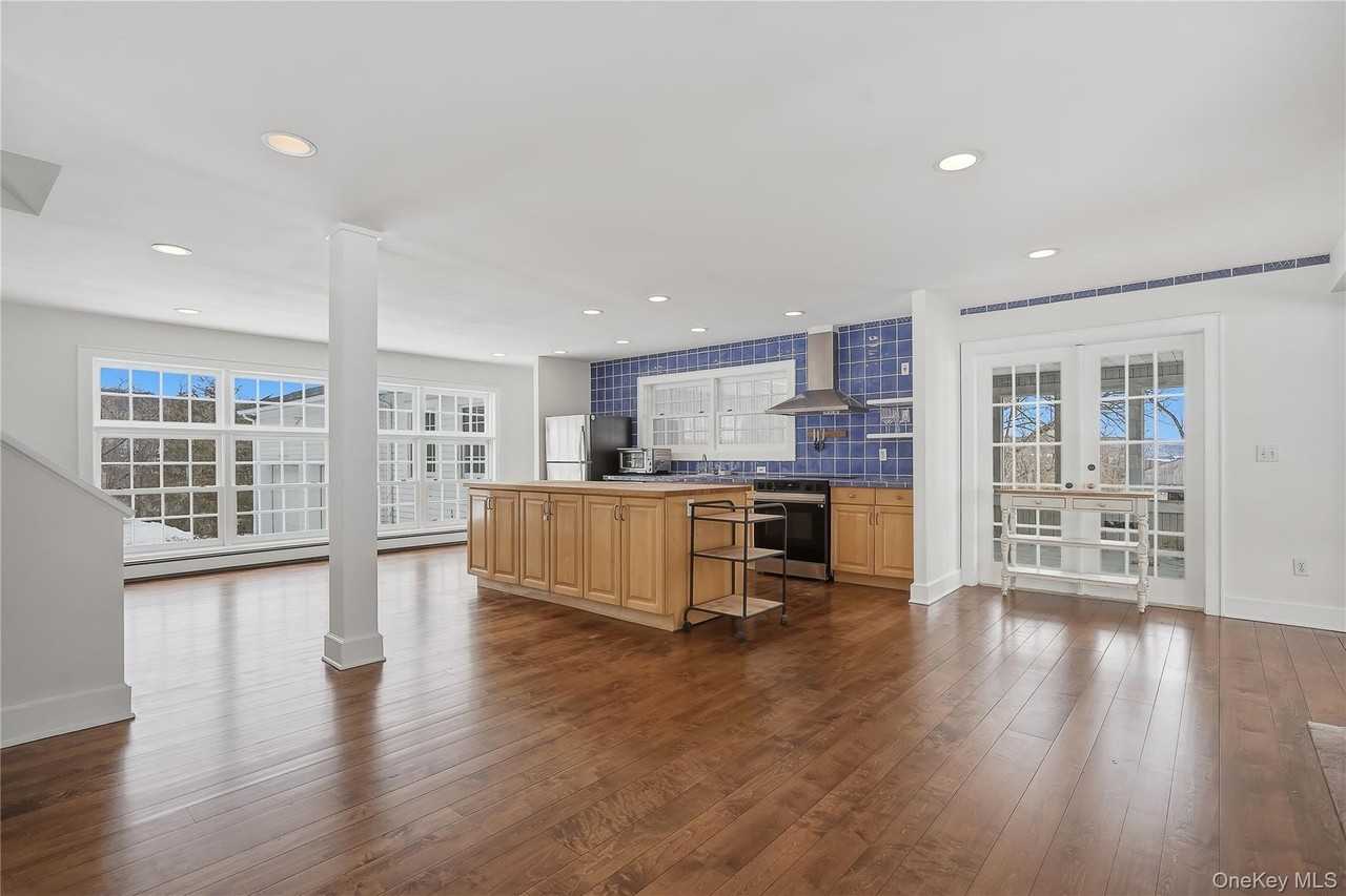 492 Mooney Hill Rd Unit 490 - Photo 7 of 18