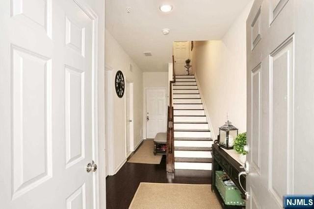 12-30 Plaza Rd - Photo 4 of 34