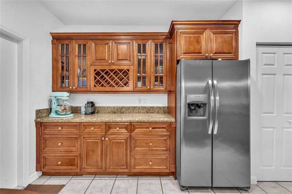 1059 Golden Cane Dr - Photo 6 of 12