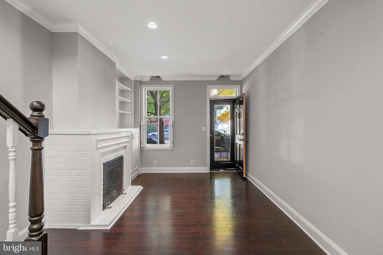 1257 35th St Nw - Photo 6 of 21