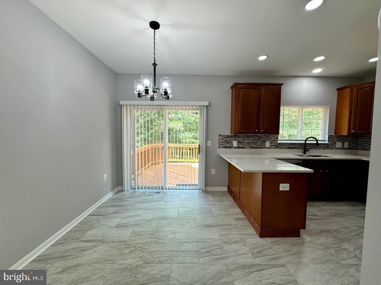 15503 Kennett Square Way - Photo 5 of 32