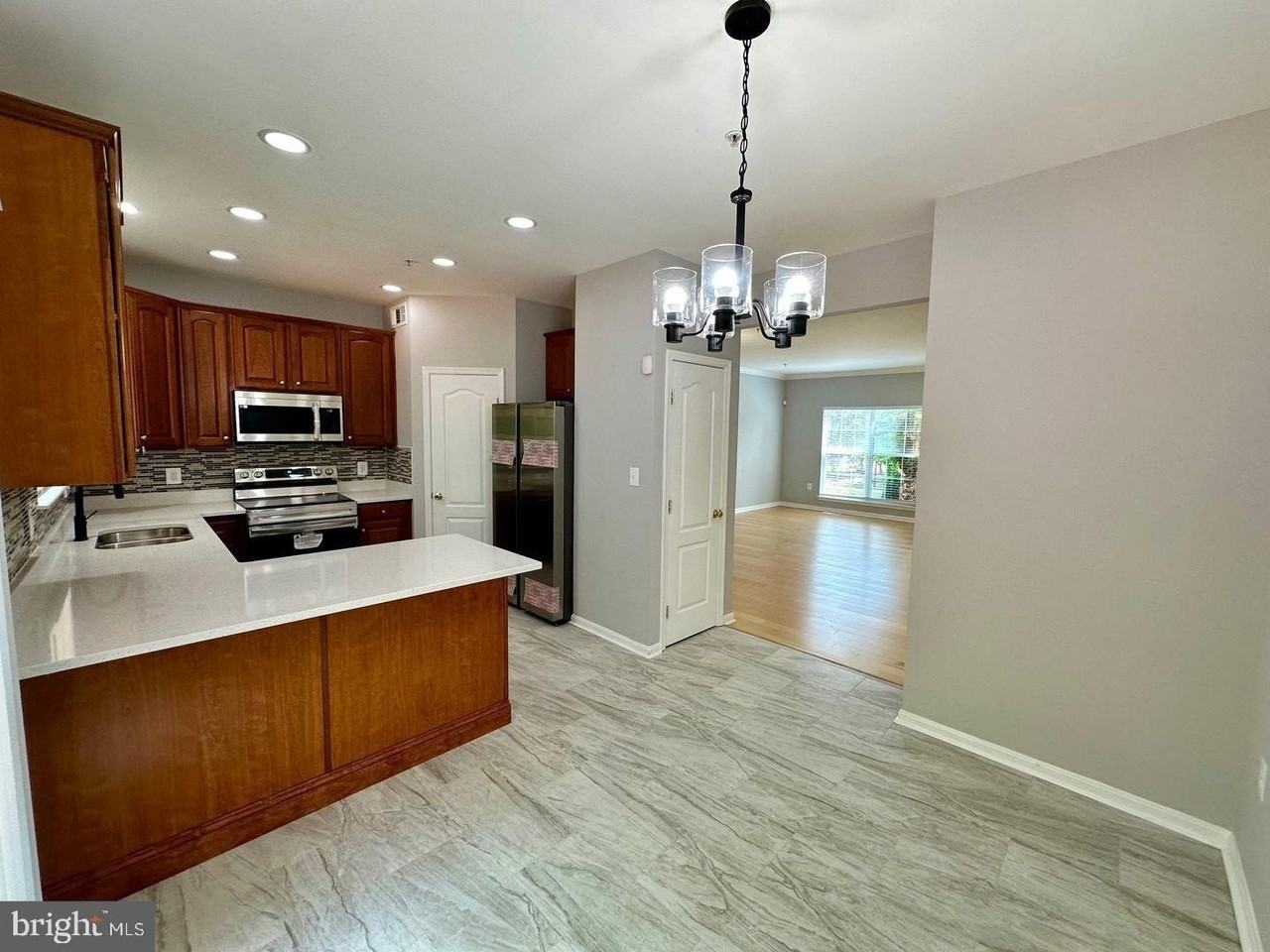 15503 Kennett Square Way - Photo 7 of 32