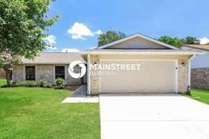 featured image of 2755 Knoll Tree St