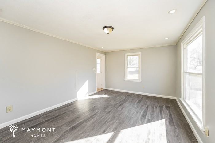 1529 36th St Nw - Photo 6 of 14