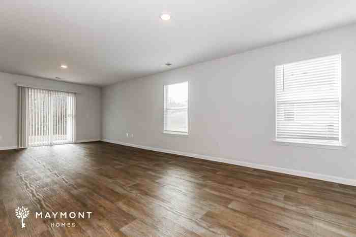 523 Sugar Pine Dr - Photo 5 of 16