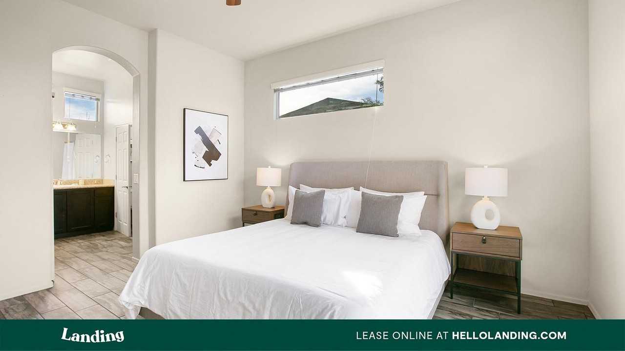 185 Ashford Circle - Photo 5 of 28