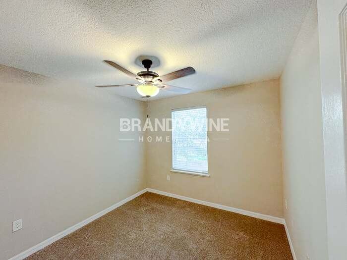 8269 Halls Hammock Ct - Photo 6 of 12