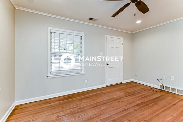 1619 Ivy Rd - Photo 7 of 16