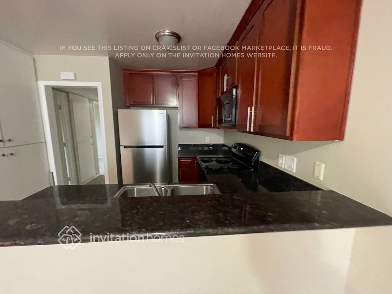 401 Baylor Dr - Photo 4 of 16