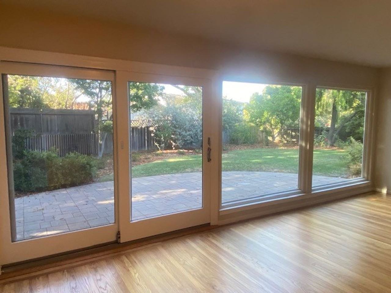 140 E Floresta Way - Photo 3 of 27