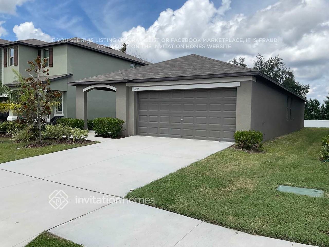 2238 Jungle Dr - Photo 2 of 16