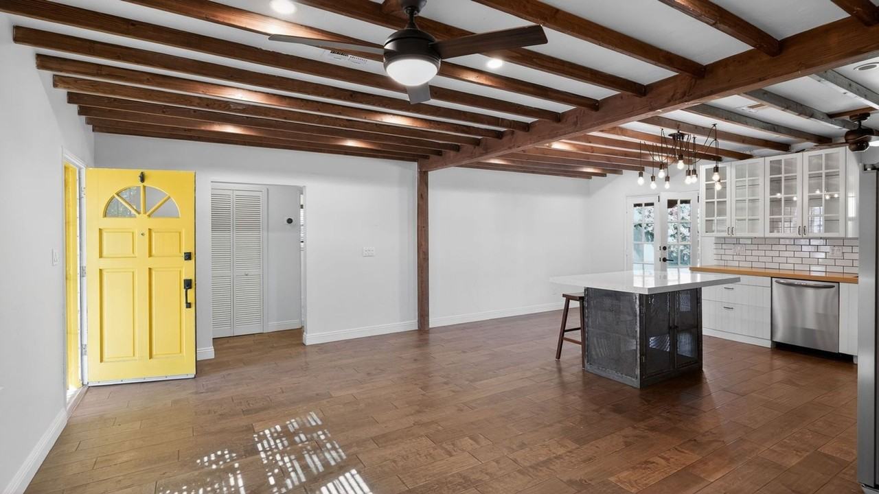 506 W Coolidge St - Photo 6 of 32