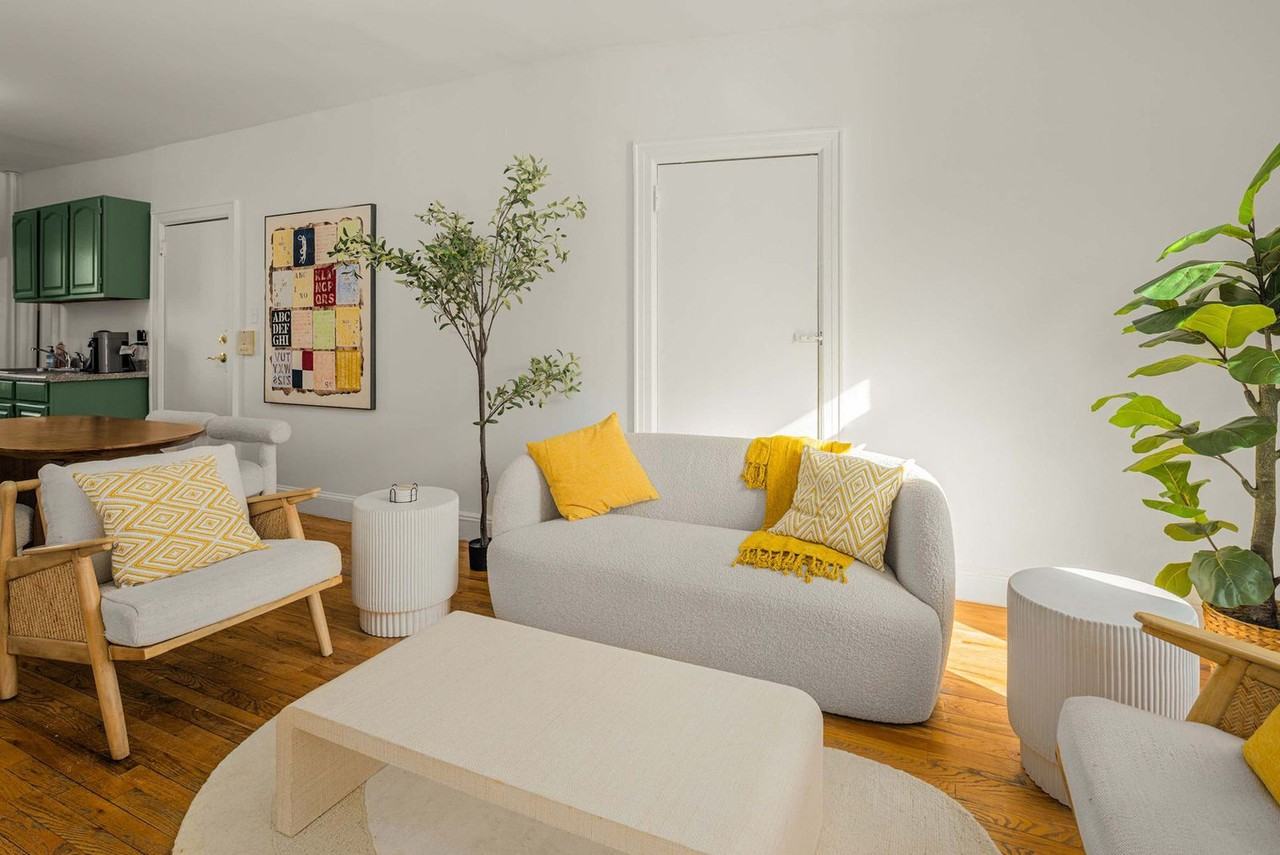 57 Withers St #1461434P - Photo 3 of 17