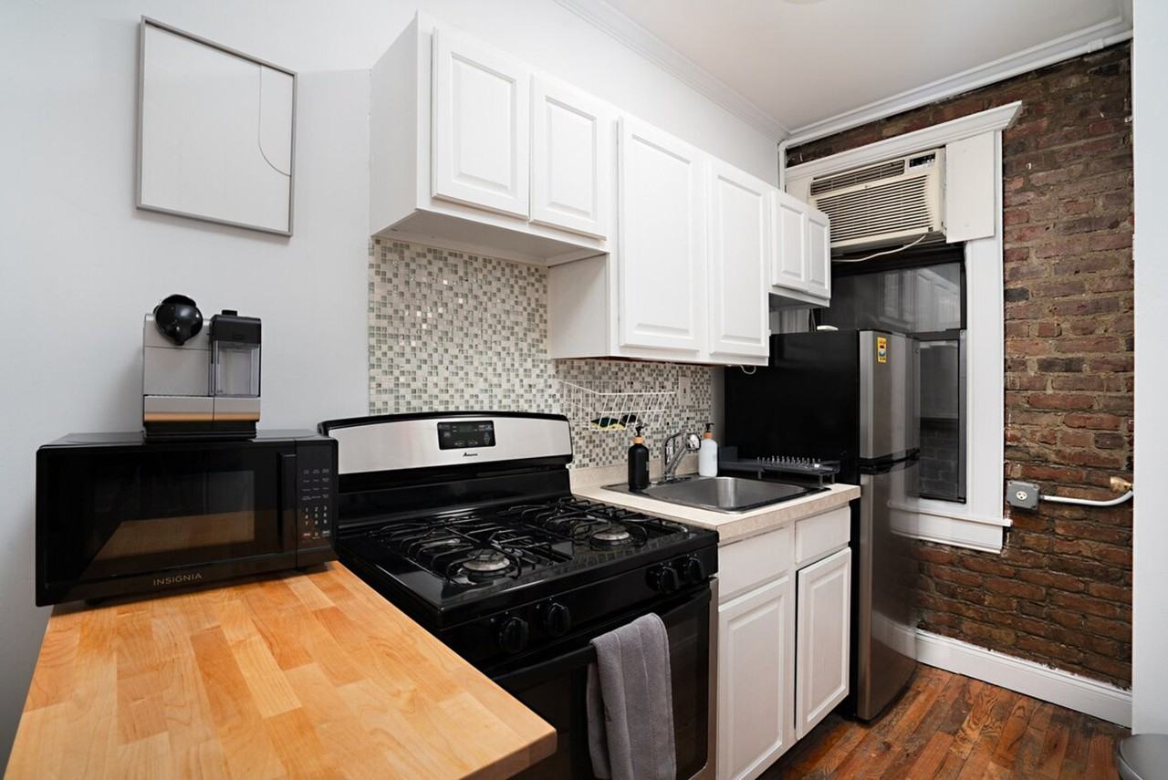 45 1st Ave #1473156P - Photo 3 of 9