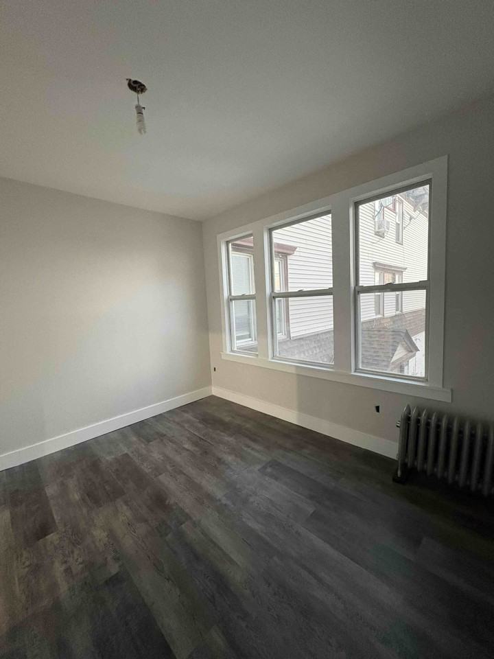 335 Elm Street - Photo 4 of 6