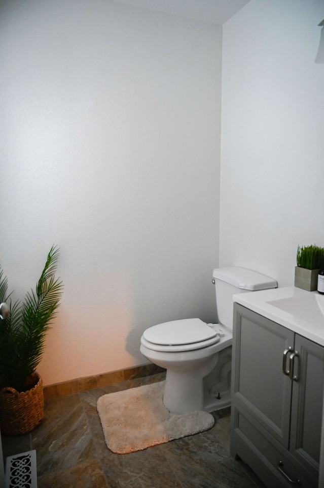 8121 Little Dipper Ave #2 - Photo 7 of 26