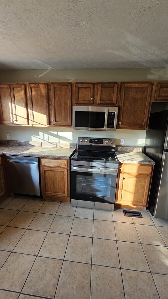 117 Dixie Ct - Photo 5 of 13