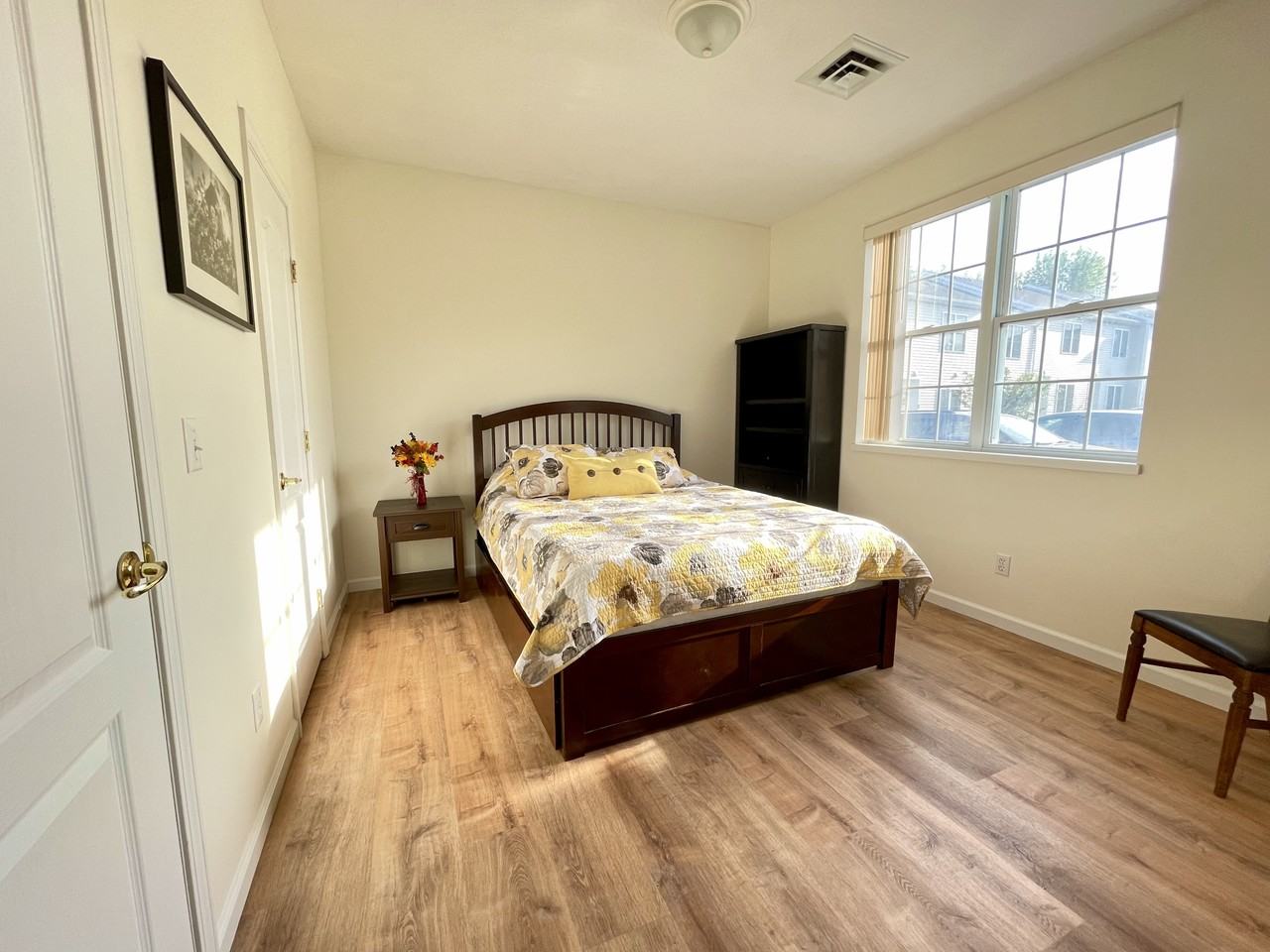 222 Summerhill Dr - Photo 5 of 7