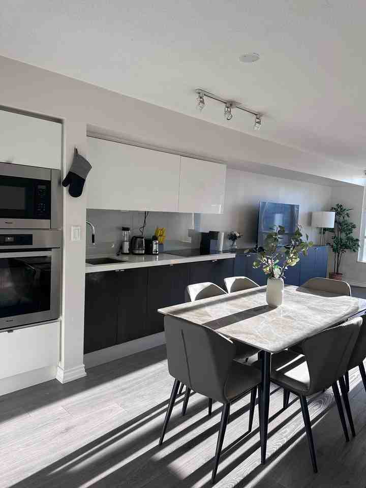 151 Dan Leckie Way - Photo 6 of 40