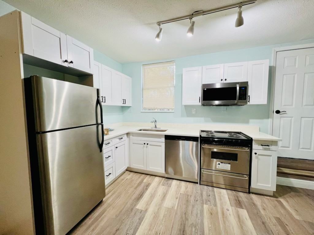 1630 Harbor Dr - Photo 7 of 7