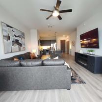 15501 N Dial Blvd - Photo 1 of 1