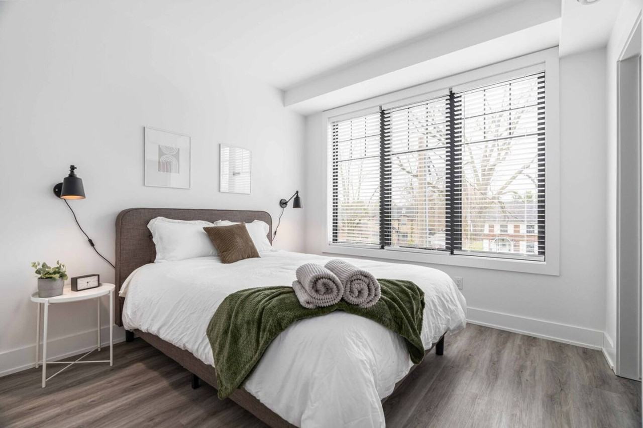 585 Queens Ave #1388886P - Photo 5 of 40