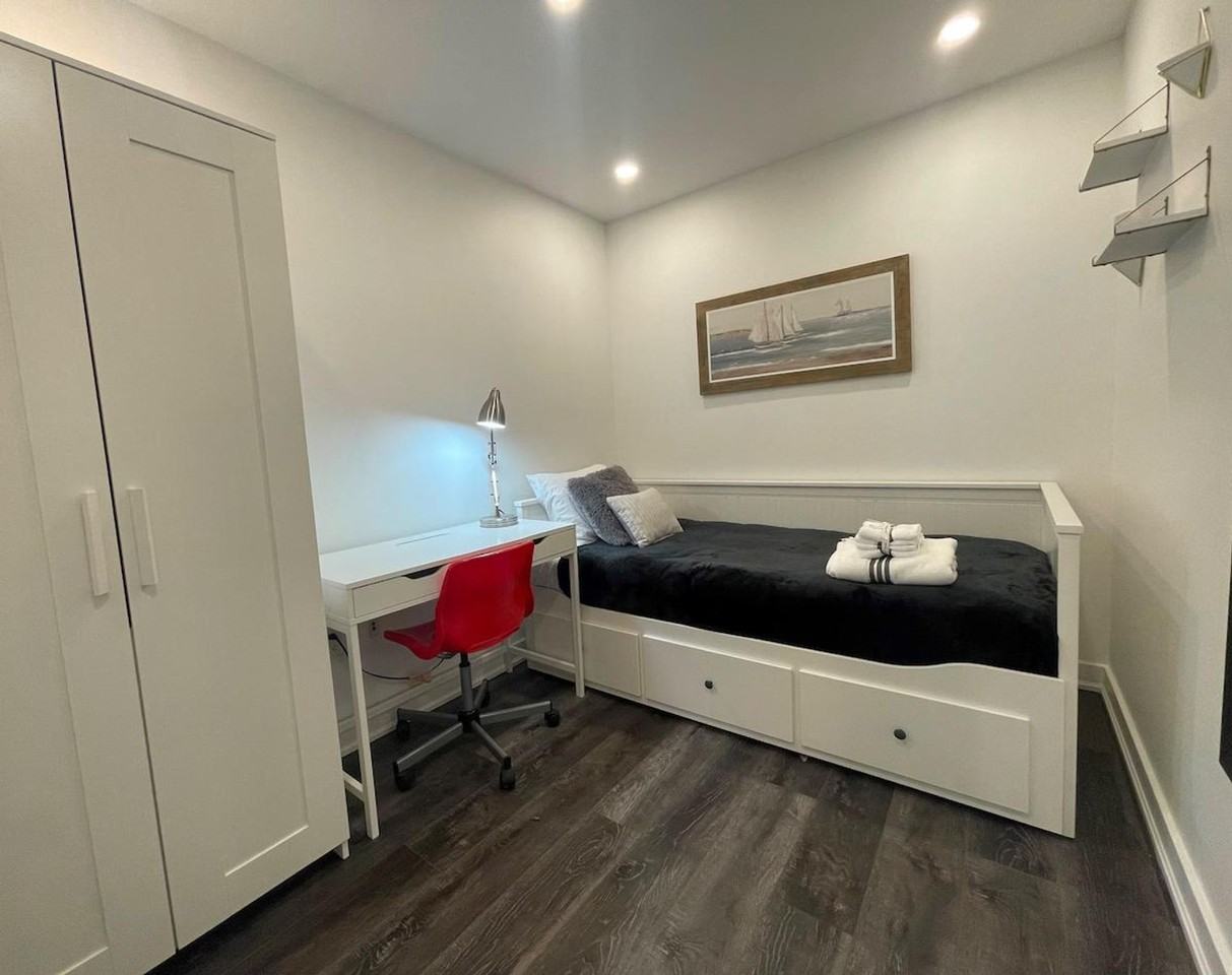 120 Fort York Blvd #1463259P - Photo 4 of 14