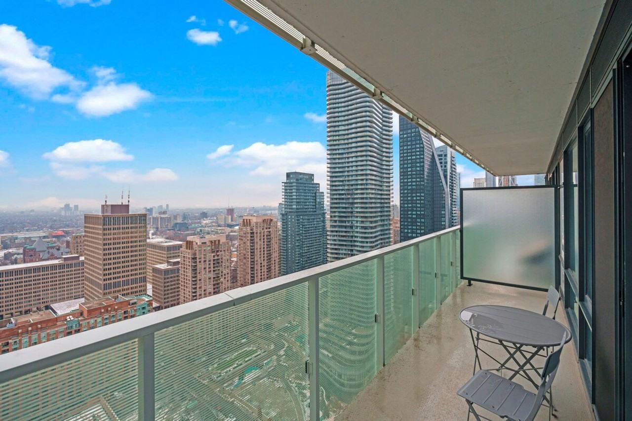 543 Yonge St #1463261P - Photo 6 of 17