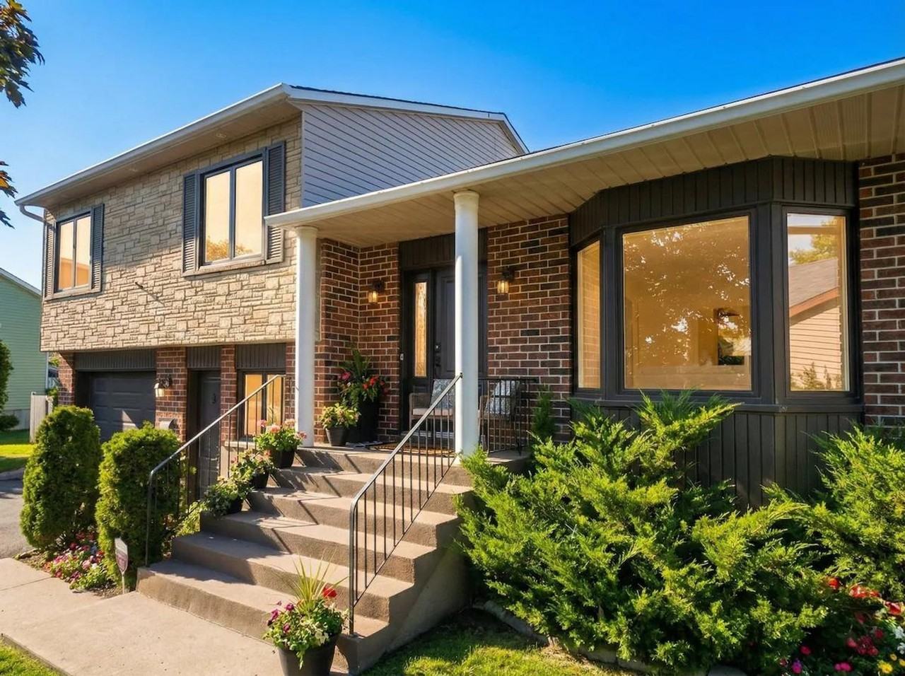 146 Rue Guy #1473544P - Photo 5 of 30